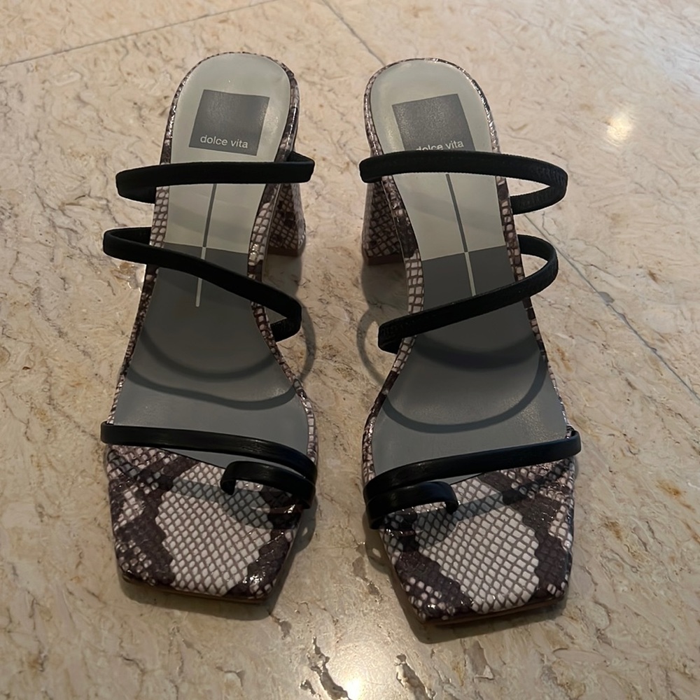 Dolce vita heels size 7.5